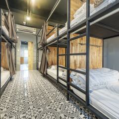 Sloth Hostel Don Mueang Бангкок детские мероприятия