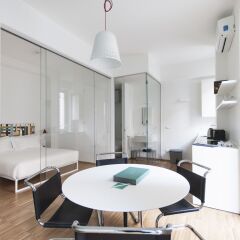 Апартаменты Serendipity Apartments Duomo Италия, Милан - отзывы, цены и фото номеров - забронировать отель Serendipity Apartments Duomo онлайн комната для гостей фото 5