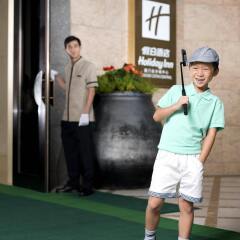 Отель Holiday Inn Macao Cotai Central спортивное сооружение