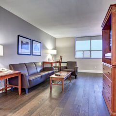 Отель Town Inn Suites Toronto Канада, Торонто - отзывы, цены и фото номеров - забронировать отель Town Inn Suites Toronto онлайн комната для гостей фото 2