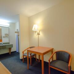 Отель Quality Inn Sarasota North удобства в номере фото 2