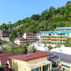Отель Absolute Guesthouse Phuket балкон