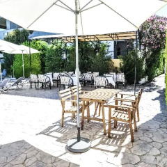 Отель Valentino Hotel Греция, Петалудес - отзывы, цены и фото номеров - забронировать отель Valentino Hotel онлайн приотельная территория фото 2