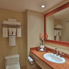 Quality Hotel Real San Jose in San Jose, Costa Rica from 116$, photos, reviews - zenhotels.com bathroom