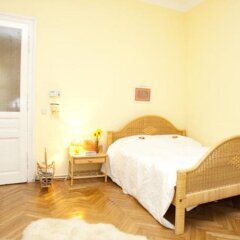 Отель Your sunny, central and quiet home Австрия, Вена - отзывы, цены и фото номеров - забронировать отель Your sunny, central and quiet home онлайн комната для гостей фото 3