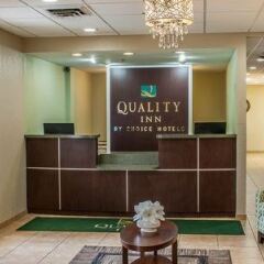 Отель Quality Inn Huntingburg с домашними животными