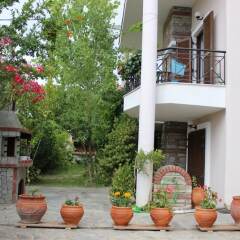 Отель House With 3 Bedrooms in Nikiti, With Enclosed Garden and Wifi фото 4