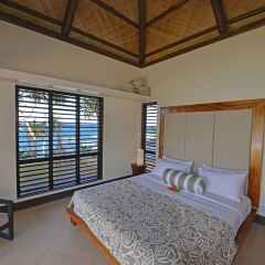 Отель One Private Island One Villa Савусаву комната для гостей фото 4