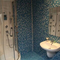 Family Hotel Dalis ванная