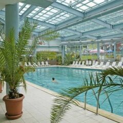 Hotel Rila бассейн