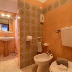 Отель Anna, Pool Residence Гальяно дель Капо ванная