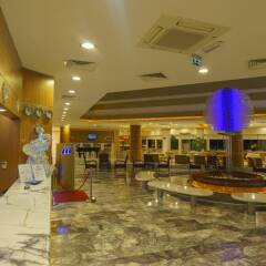 Maritim Hotel Saray Regency фитнесс-зал