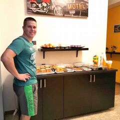 Отель Guest House Pirelli Италия, Милан - 2 отзыва об отеле, цены и фото номеров - забронировать отель Guest House Pirelli онлайн питание фото 3