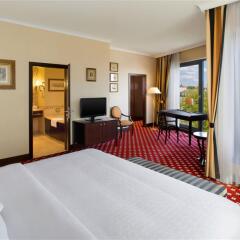Отель Sheraton Grand Krakow Краков удобства в номере