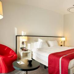 Отель Park Inn by Radisson Brussels Midi Бельгия, Брюссель - 5 отзывов об отеле, цены и фото номеров - забронировать отель Park Inn by Radisson Brussels Midi онлайн комната для гостей фото 2