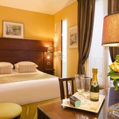 Hotel Des Arts Paris Montmartre в номере