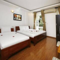 Отель Happy Moon Guesthouse Ханой сейф в номере