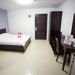 Отель Nida Rooms Sathorn 2092 Rhapsody At Double Two @ Sathorn Бангкок комната для гостей фото 3