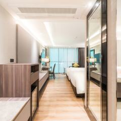 Отель Citrus Suites Sukhumvit 6 By Compass Hospitality Бангкок интерьер отеля фото 3