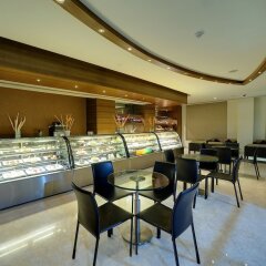 Отель Vivanta Goa, Panaji Индия, Северный Гоа - отзывы, цены и фото номеров - забронировать отель Vivanta Goa, Panaji онлайн питание фото 3