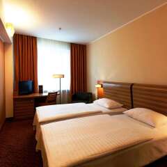 Отель AC Hotel by Marriott Riga Латвия, Рига - 5 отзывов об отеле, цены и фото номеров - забронировать отель AC Hotel by Marriott Riga онлайн комната для гостей фото 3