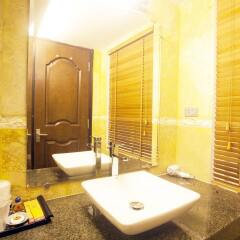 Отель Classic Street Hotel Вьетнам, Ханой - отзывы, цены и фото номеров - забронировать отель Classic Street Hotel онлайн ванная фото 2