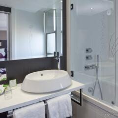 Отель Holiday Inn Paris Notre Dame ванная