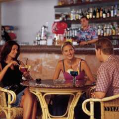 Отель Sands Beach Resort гостиничный бар