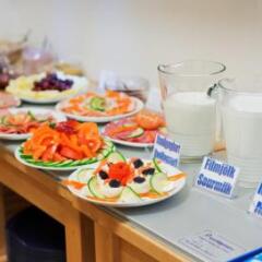 Отель CarlstadCity Hostel Швеция, Карлстад - отзывы, цены и фото номеров - забронировать отель CarlstadCity Hostel онлайн питание фото 2