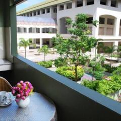 Отель Jomtien Morningstar Guesthouse балкон