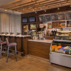 Отель Courtyard Arlington Rosslyn питание