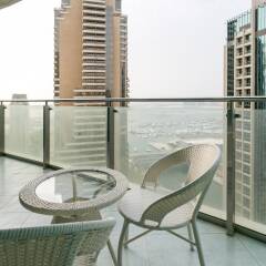 Отель One Perfect Stay - Marina Terrace балкон