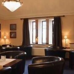 Отель Clarion Collection Hotel Drott Швеция, Карлстад - отзывы, цены и фото номеров - забронировать отель Clarion Collection Hotel Drott онлайн гостиничный бар