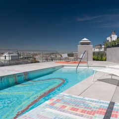 Отель Aloft Madrid Gran Via бассейн фото 2