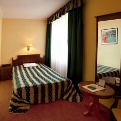 Отель Best Western Plus Hotel Meteor Plaza Чехия, Прага - 6 отзывов об отеле, цены и фото номеров - забронировать отель Best Western Plus Hotel Meteor Plaza онлайн комната для гостей фото 5
