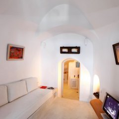 Menias Cave House in Santorini Island, Greece from 639$, photos, reviews - zenhotels.com guestroom