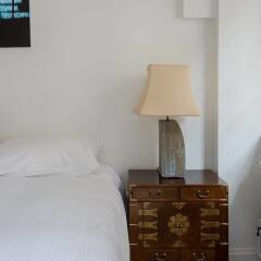 Отель Fantastic 2 Bedroom Flat in the Heart of London Лондон комната для гостей фото 4