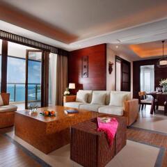 Отель Serenity Coast All Suite Resort Sanya комната для гостей фото 3