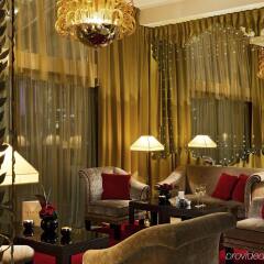 Отель Hôtel Barrière Le Fouquet's Франция, Париж - 1 отзыв об отеле, цены и фото номеров - забронировать отель Hôtel Barrière Le Fouquet's онлайн гостиничный бар
