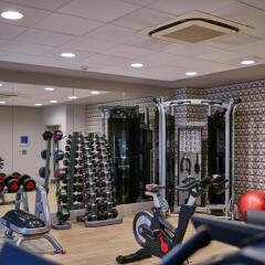 AC Hotel by Marriott, Manchester Salford Quays фитнесс-зал