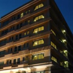 Отель Malee Suites Sathon Бангкок вид на фасад