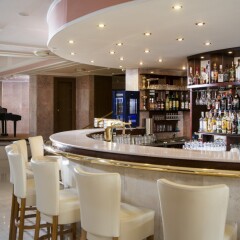 Отель Chateau Monty Spa Resort Чехия, Марианске-Лазне - отзывы, цены и фото номеров - забронировать отель Chateau Monty Spa Resort онлайн гостиничный бар