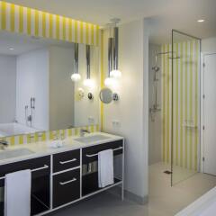 Falkensteiner Hotel&Spa Jesolo Италия, Лидо Ди Езоло - отзывы, цены и фото номеров - забронировать отель Falkensteiner Hotel&Spa Jesolo онлайн ванная