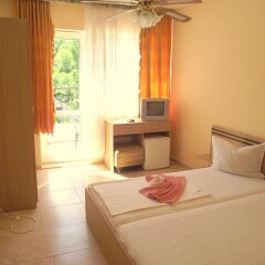 Hotel Angy Золотые пески комната для гостей фото 4