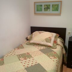 Отель Hostal Conde Güell комната для гостей фото 6