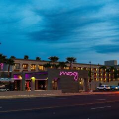 Отель MOXY Phoenix Tempe/ASU Area вид на фасад фото 2