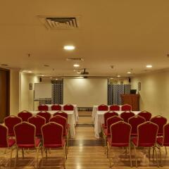 Arabian Dreams Deluxe Hotel Apartments