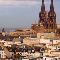 Отель Steigenberger Hotel Koln Германия, Кёльн - 1 отзыв об отеле, цены и фото номеров - забронировать отель Steigenberger Hotel Koln онлайн городской автобус