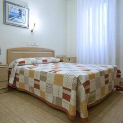 Отель Hostal María Luisa комната для гостей фото 2