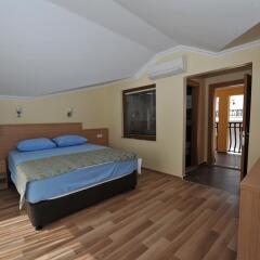 Magic Tulip Beach Hotel Турция, Олудениз - отзывы, цены и фото номеров - забронировать отель Magic Tulip Beach Hotel онлайн комната для гостей фото 3